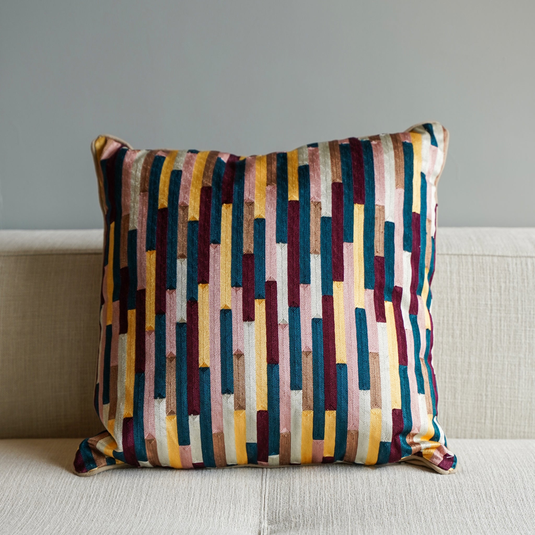 Orra – Back Cushion