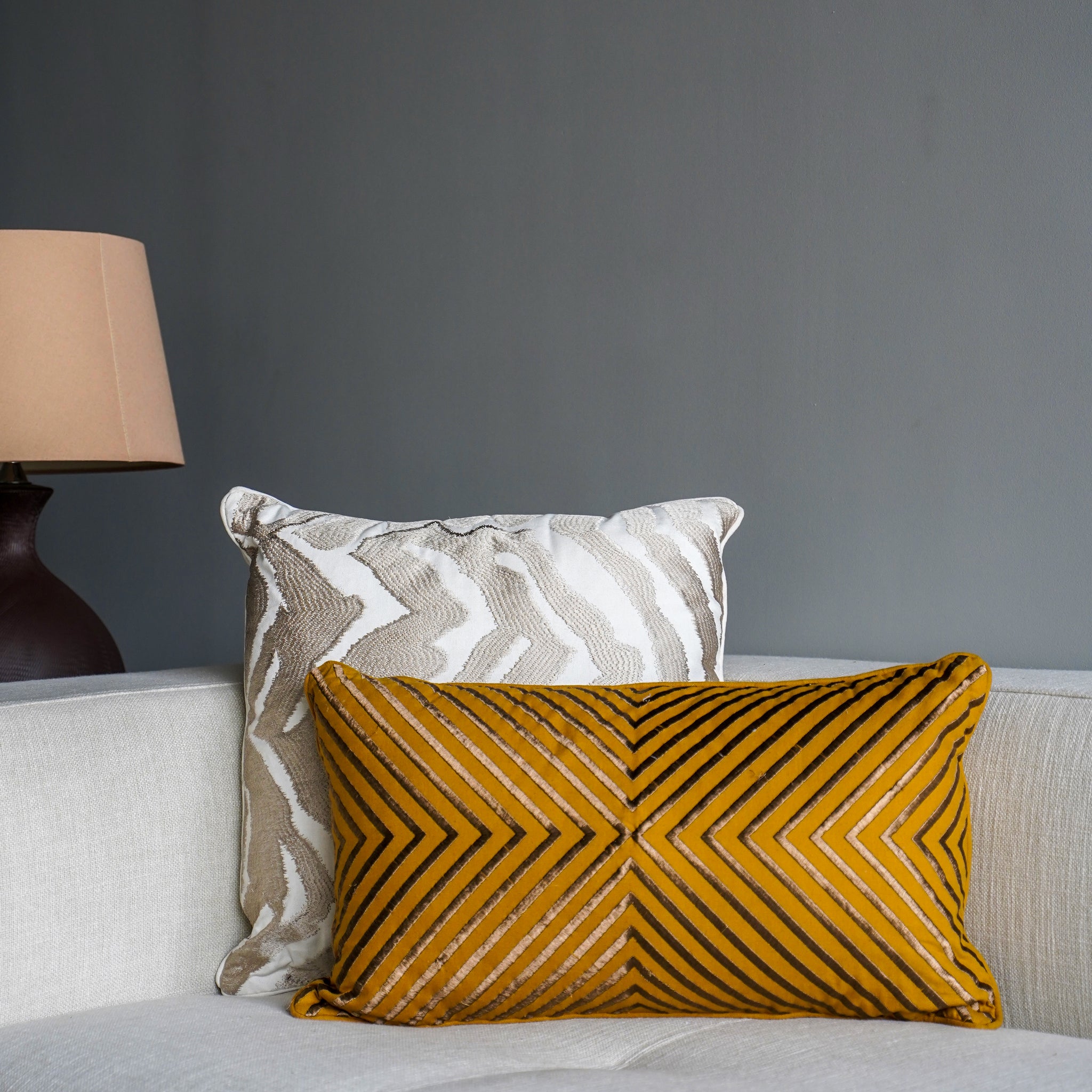 Noor – lumbar Cushion