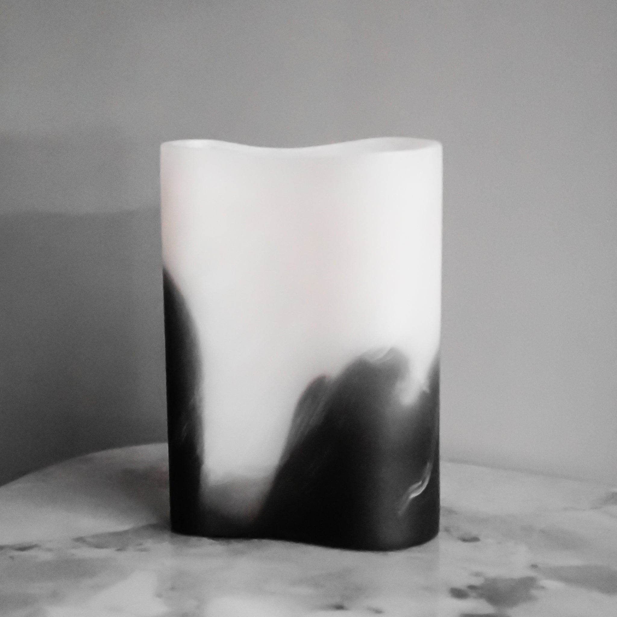 Resin ink vase