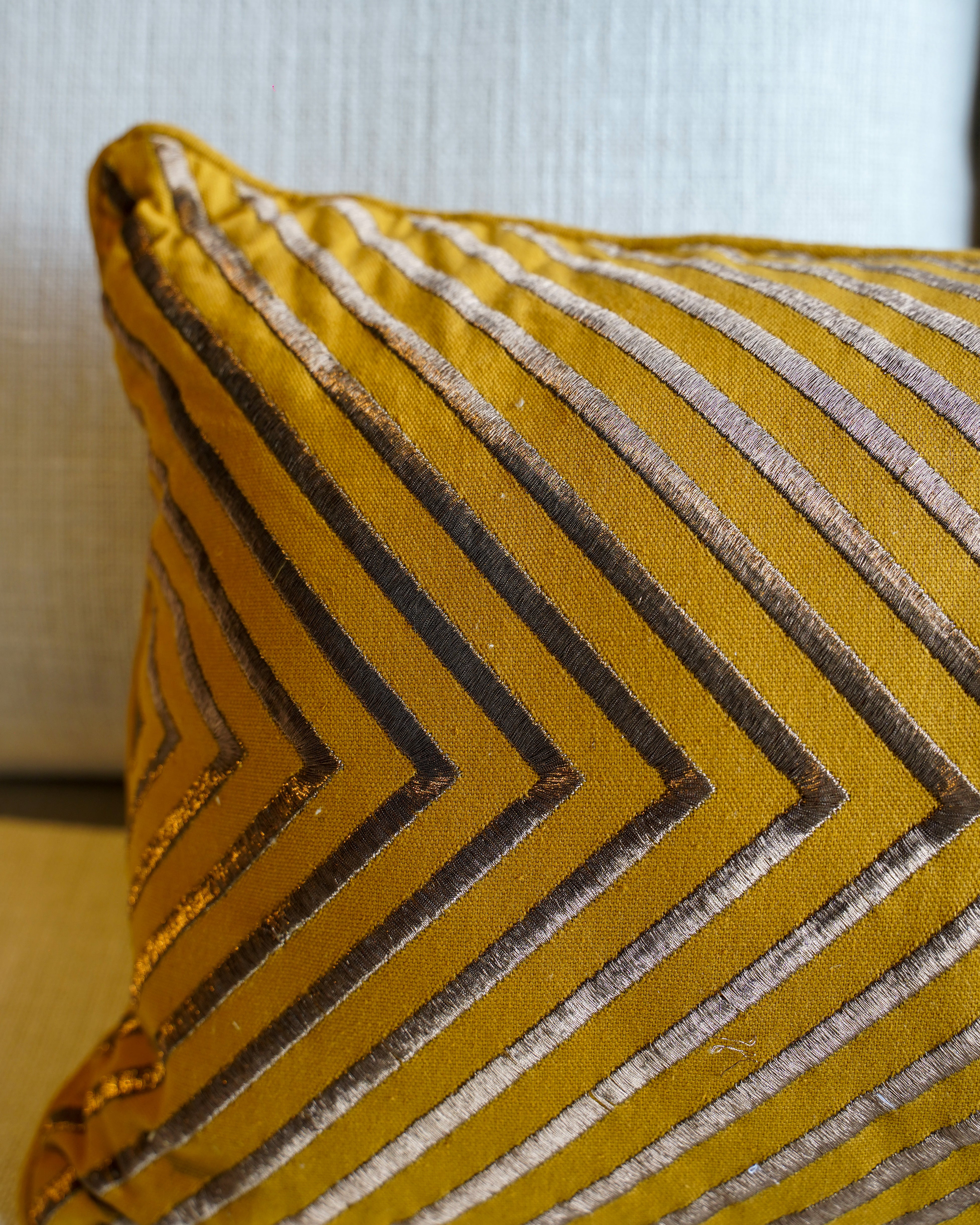 Noor – lumbar Cushion