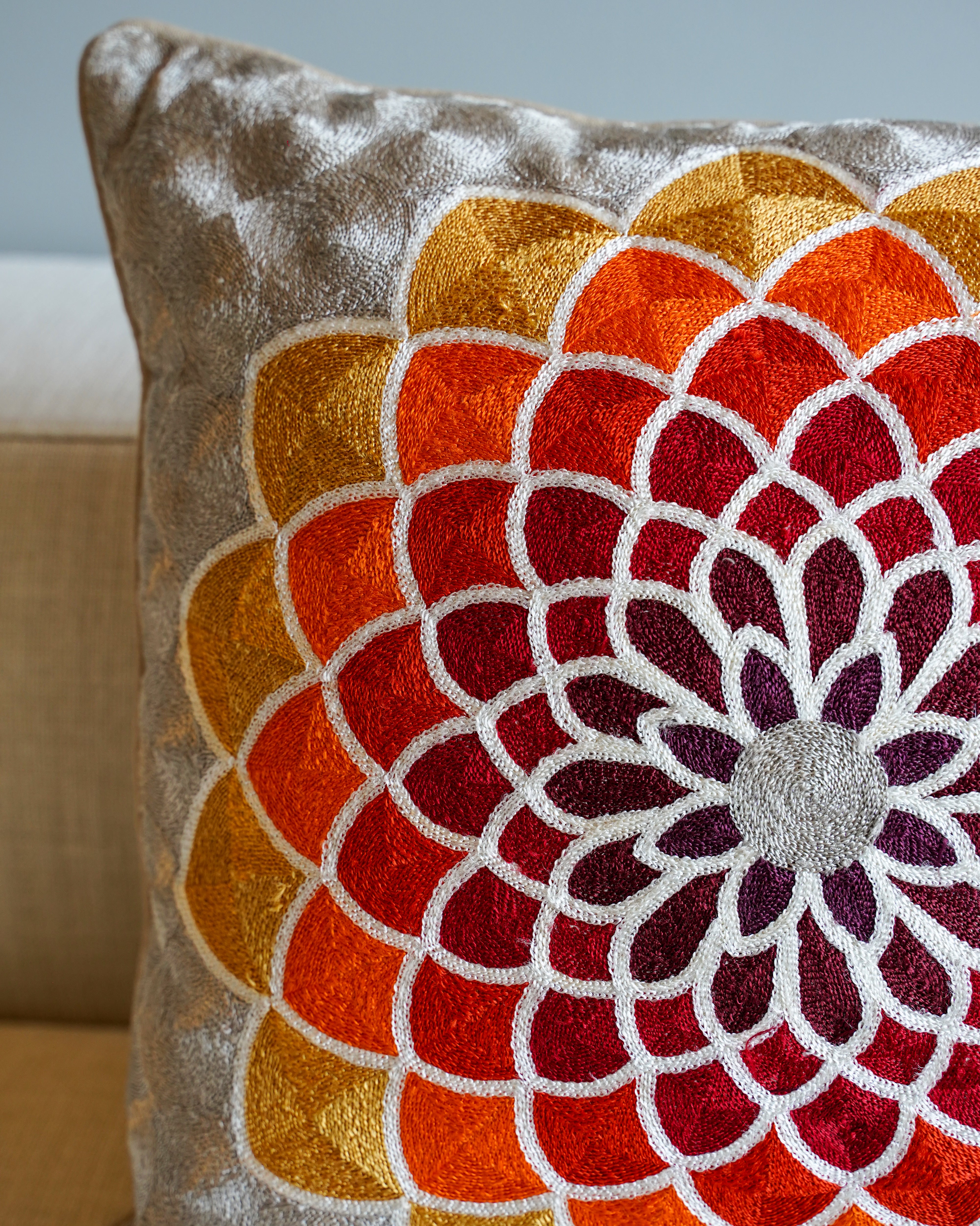 Zyra – Back Cushion