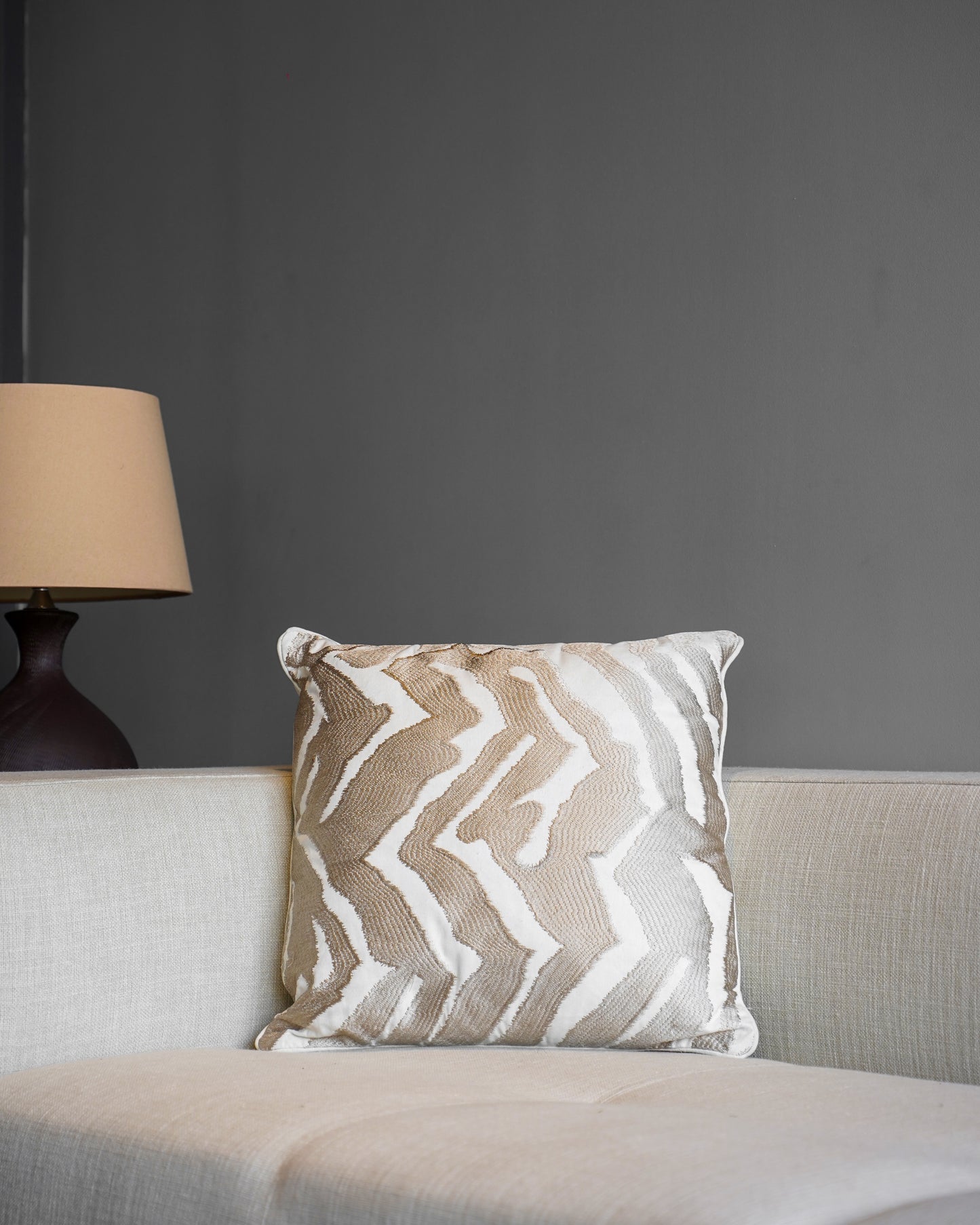 CUSHION