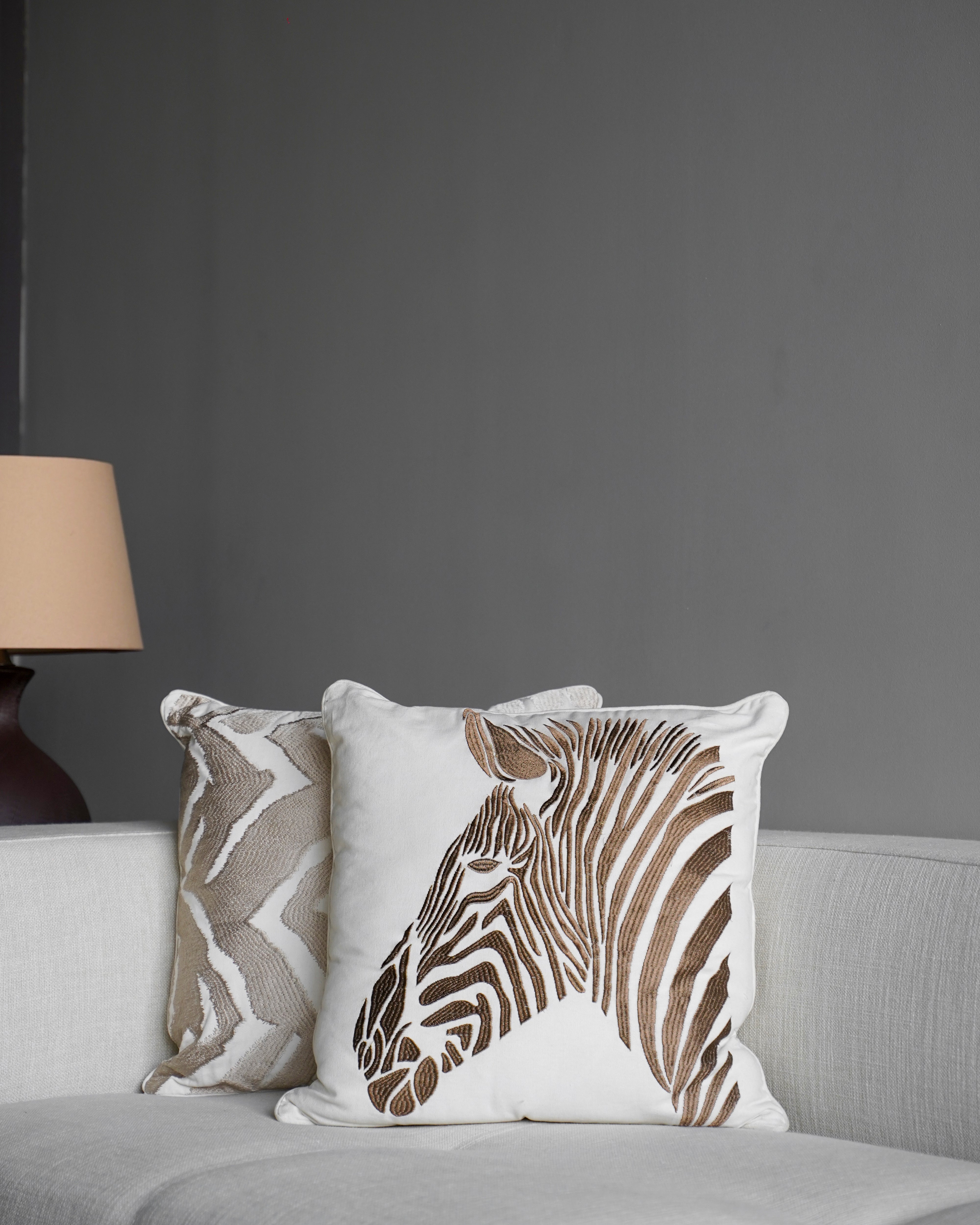 CUSHION