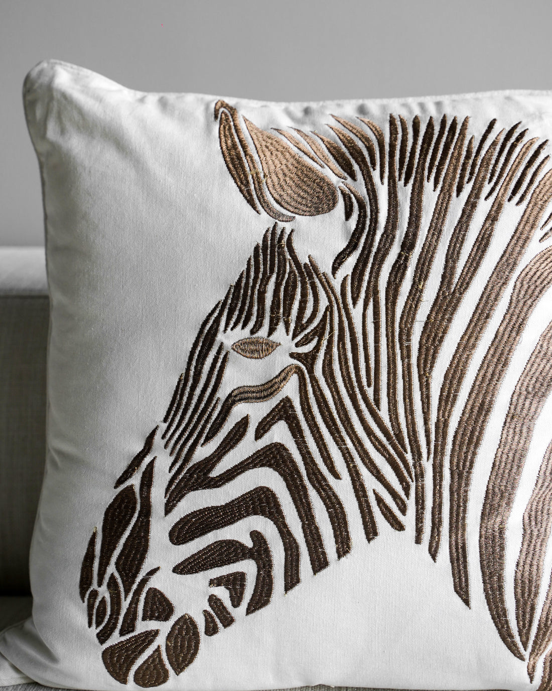 CUSHION