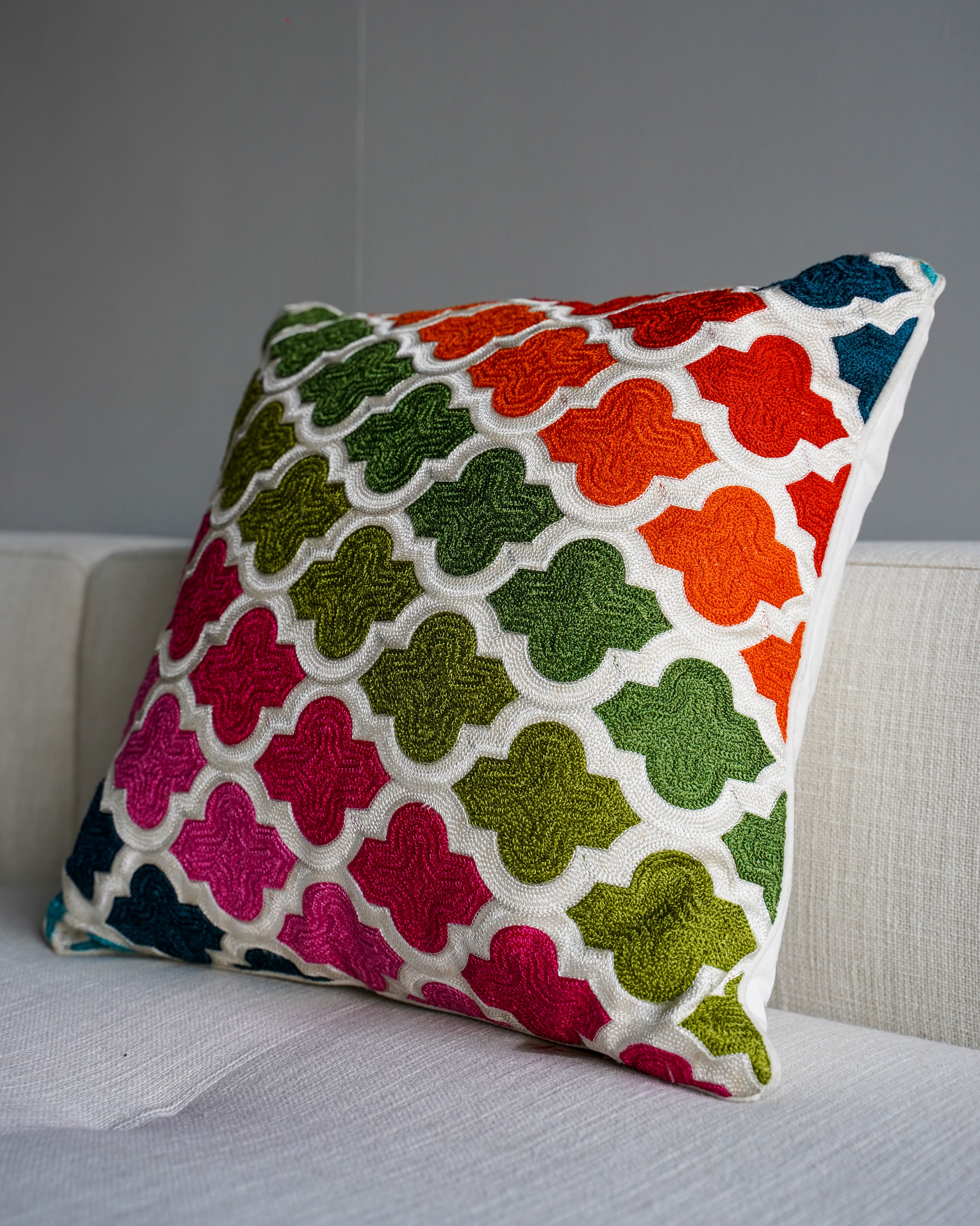 CUSHION