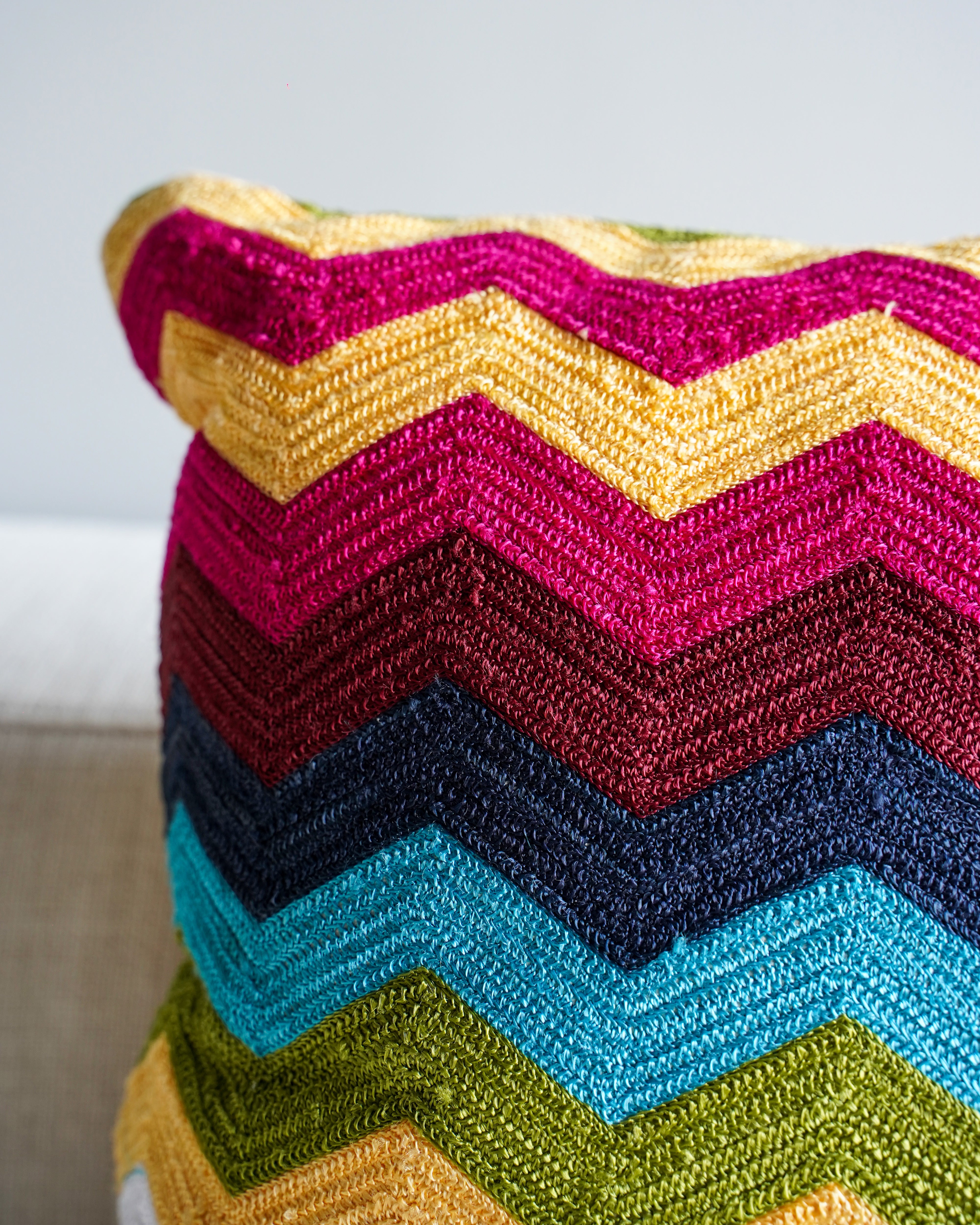 CUSHION