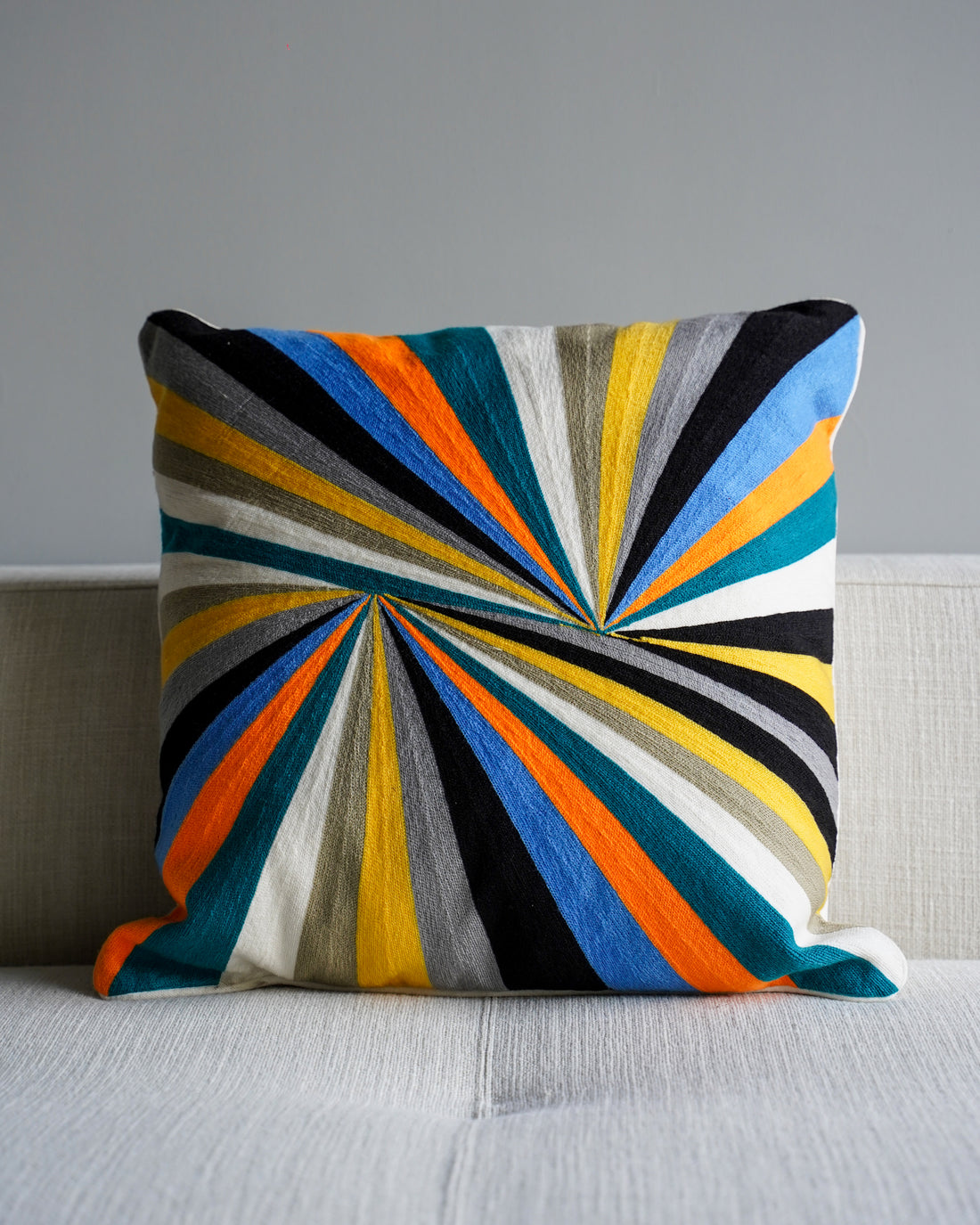 Mira – Back Cushion