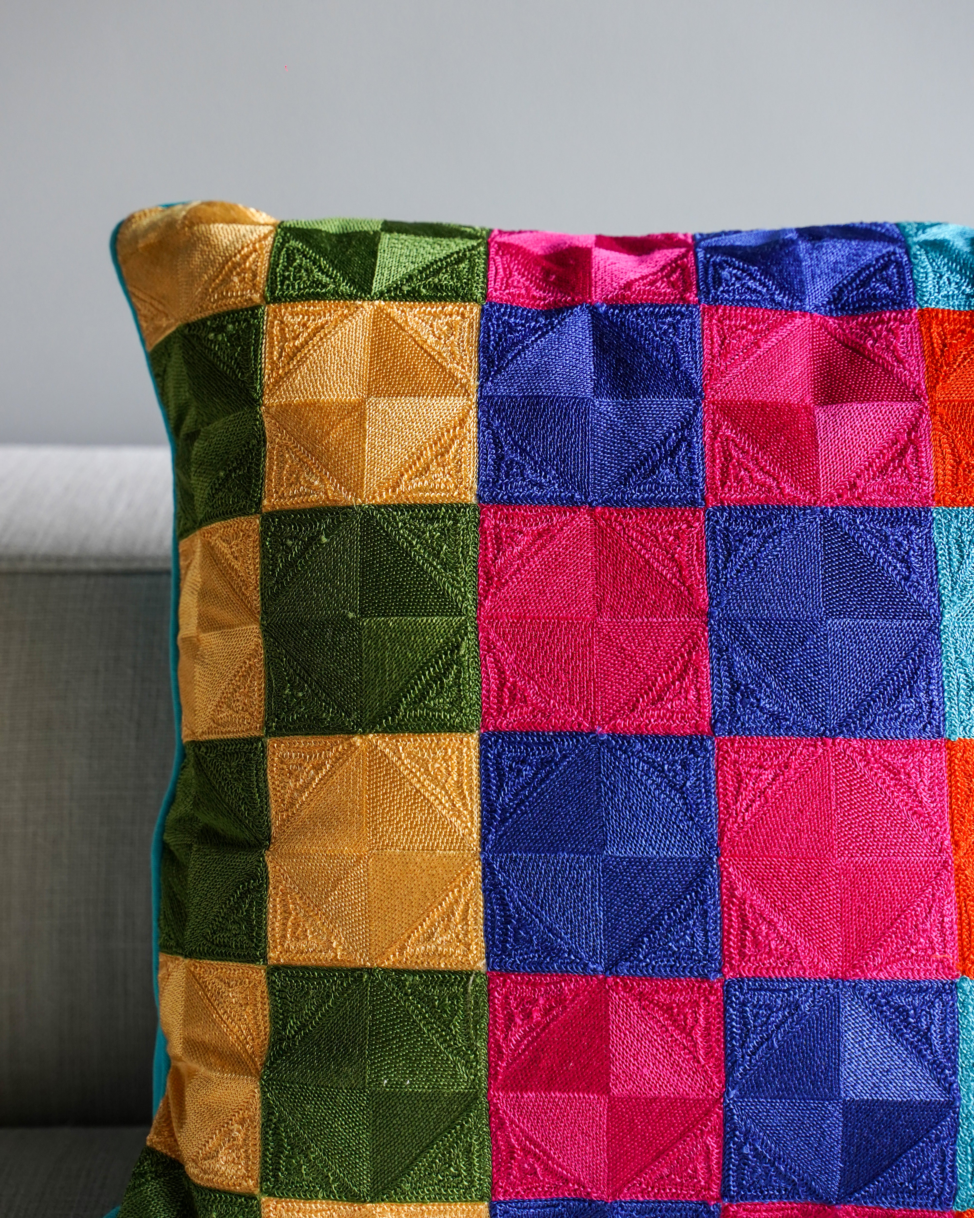 Aris – Back Cushion