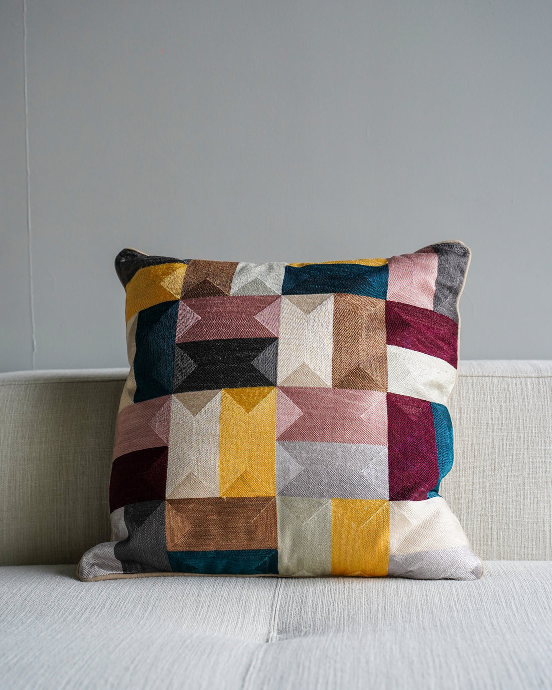 Kael – Back Cushion