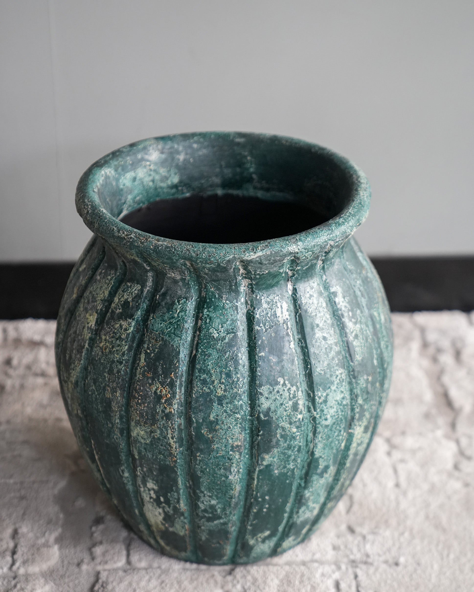 Earth Nest Pot