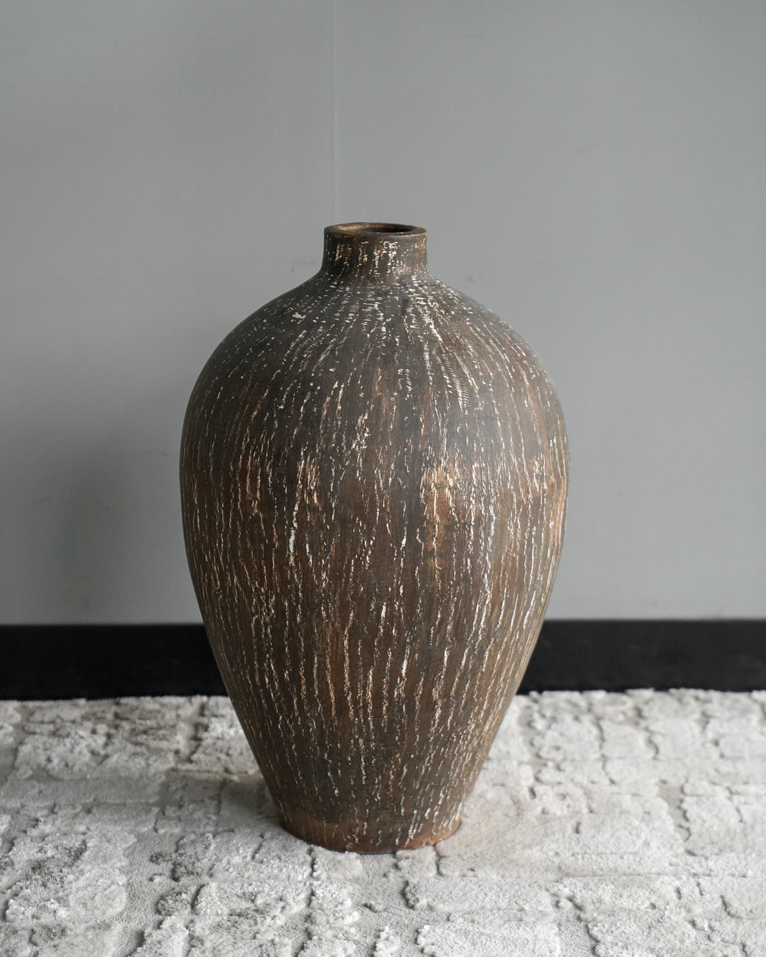 Majestic Clay Column