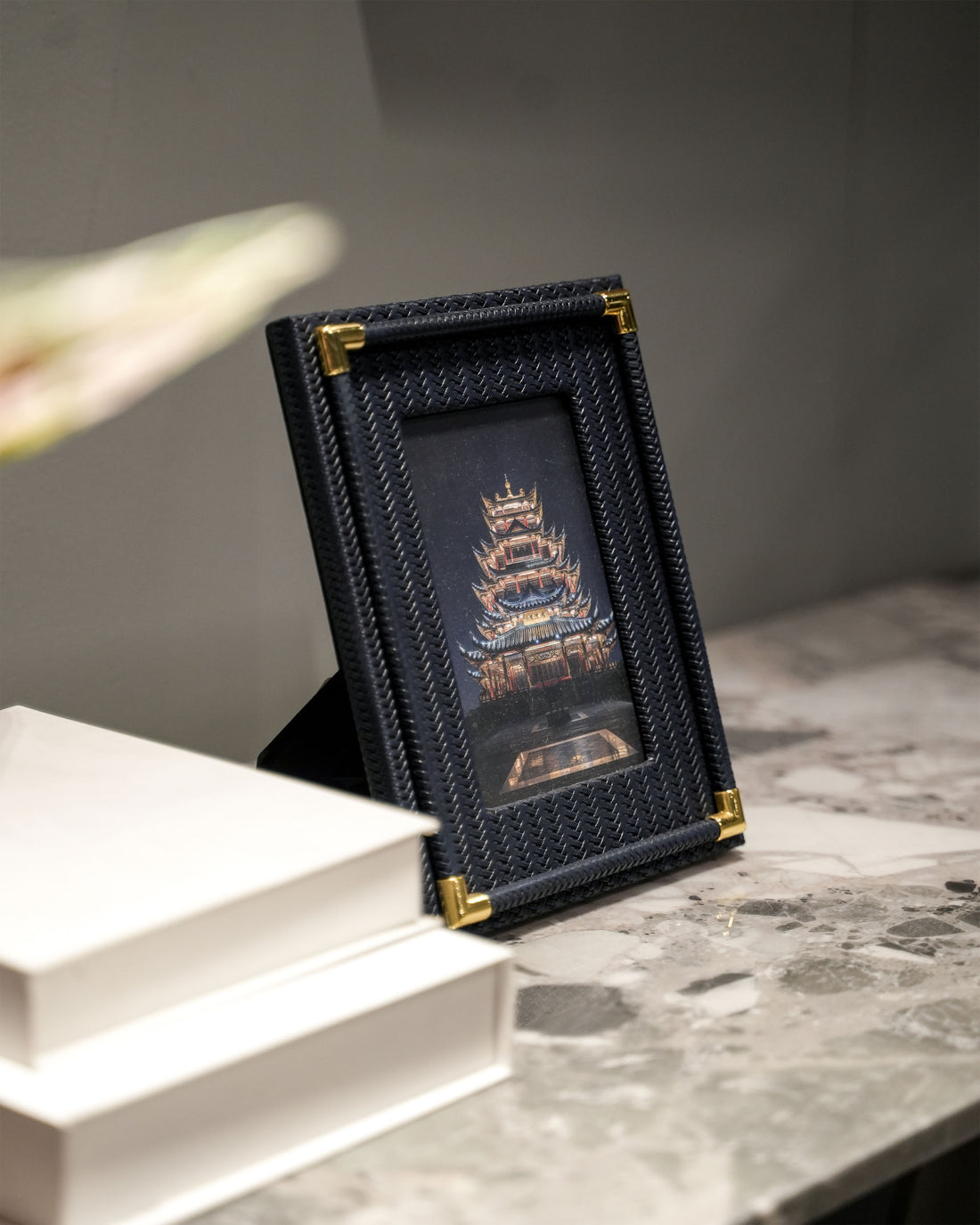 METAL PHOTO FRAME