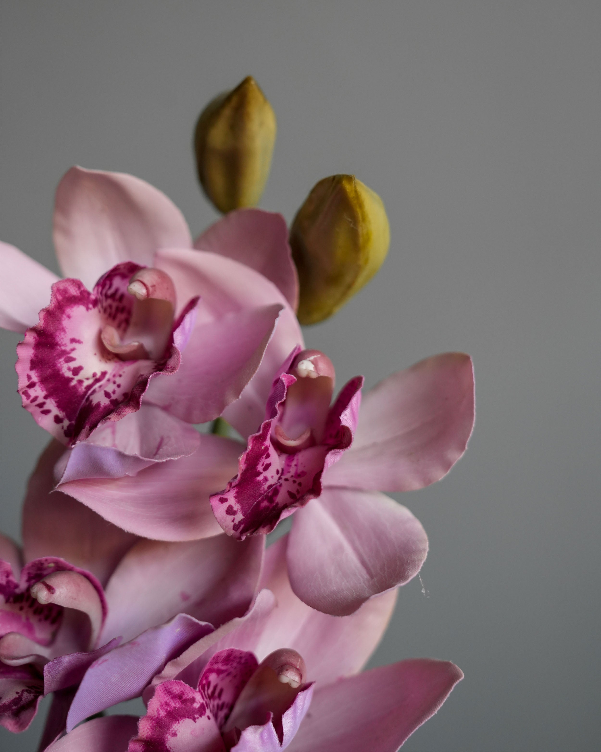 ARTIFICIAL FLOWER