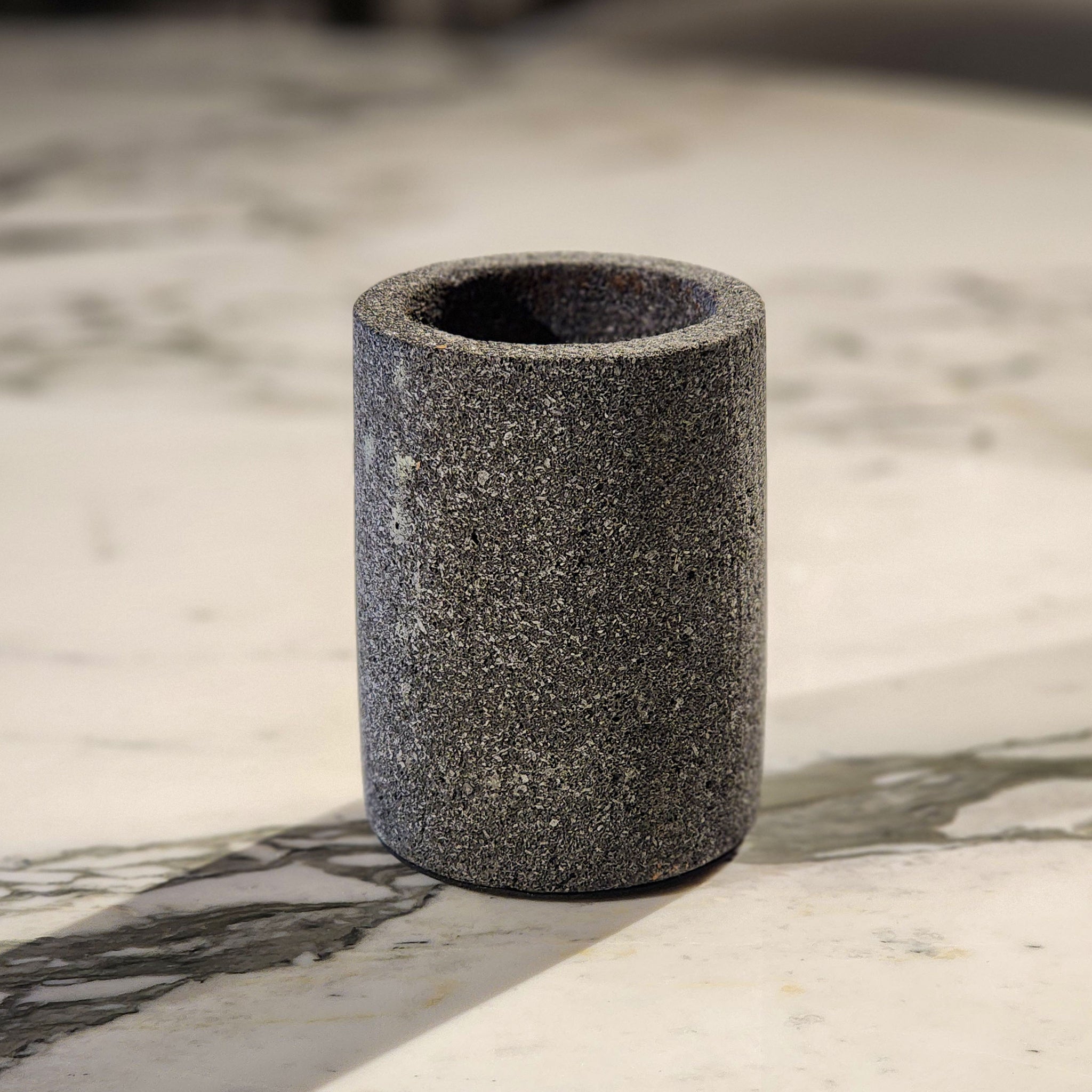 CERAMIC CUP