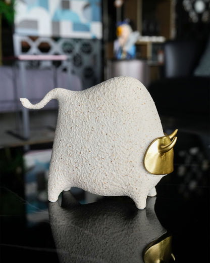 GOLD FACED CATTLE