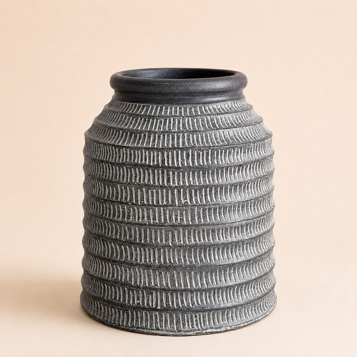 Obsidian Weave Planter