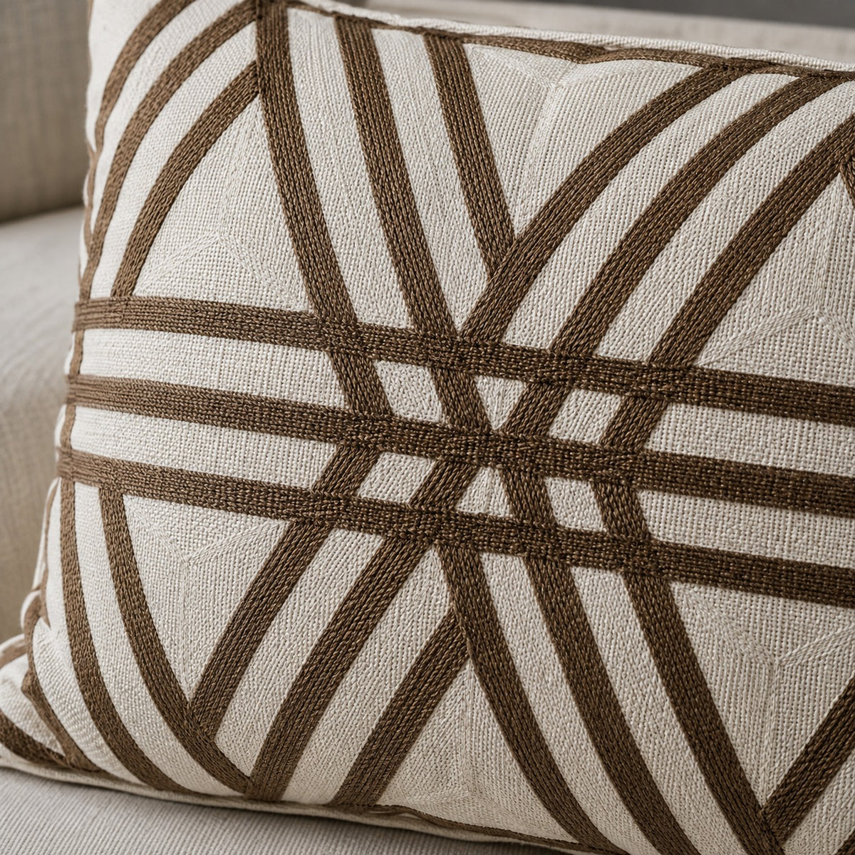 CUSHION