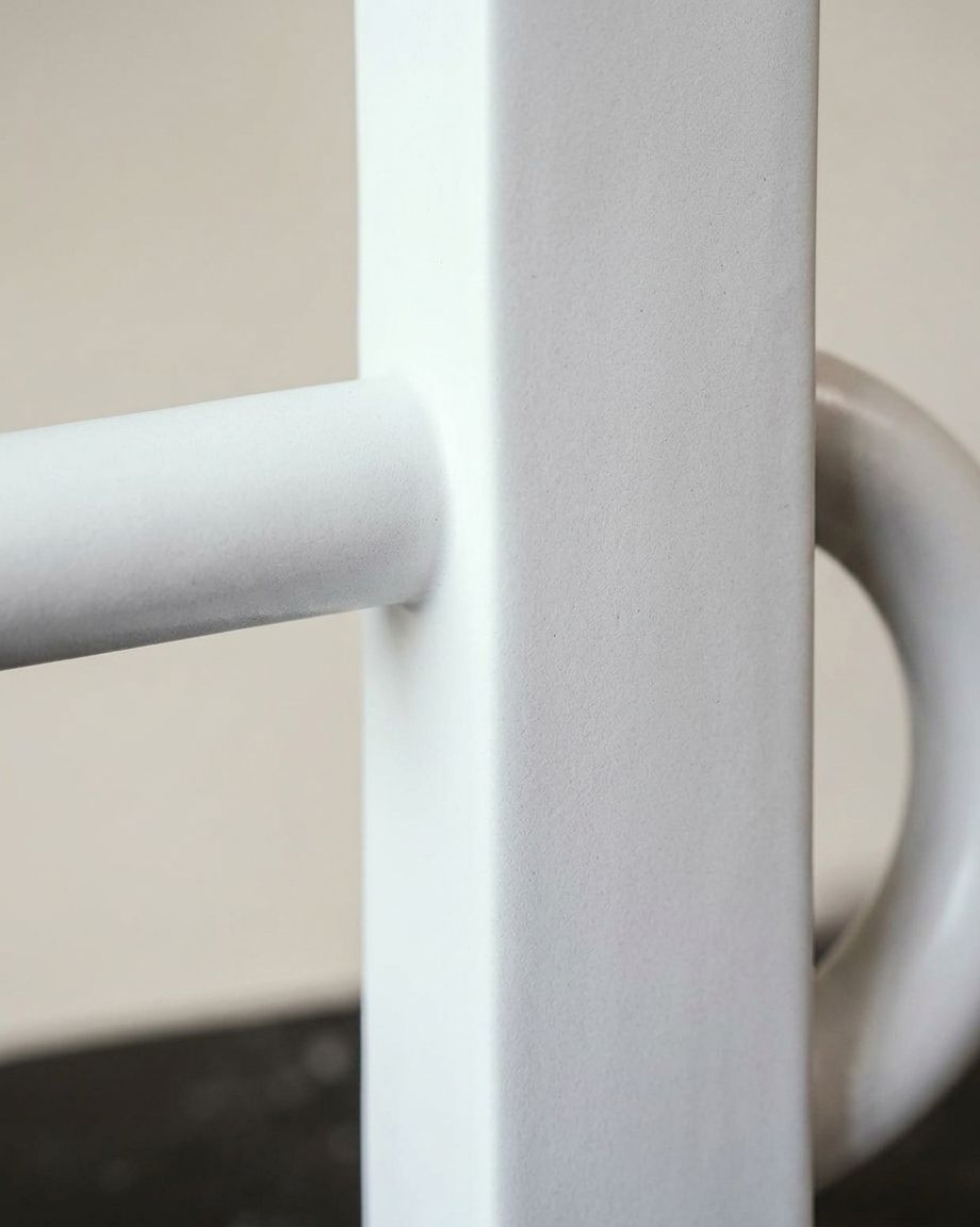 Minimalist Ceramic Décor