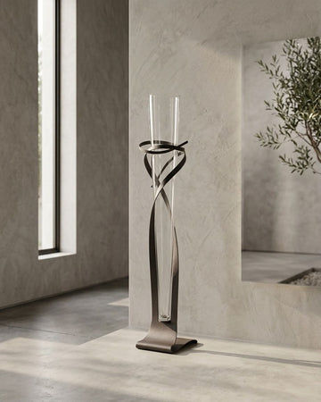GLASS VASE