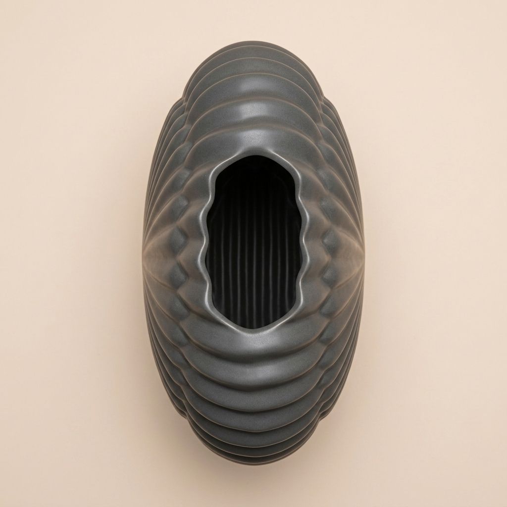 VASE CERAMIC