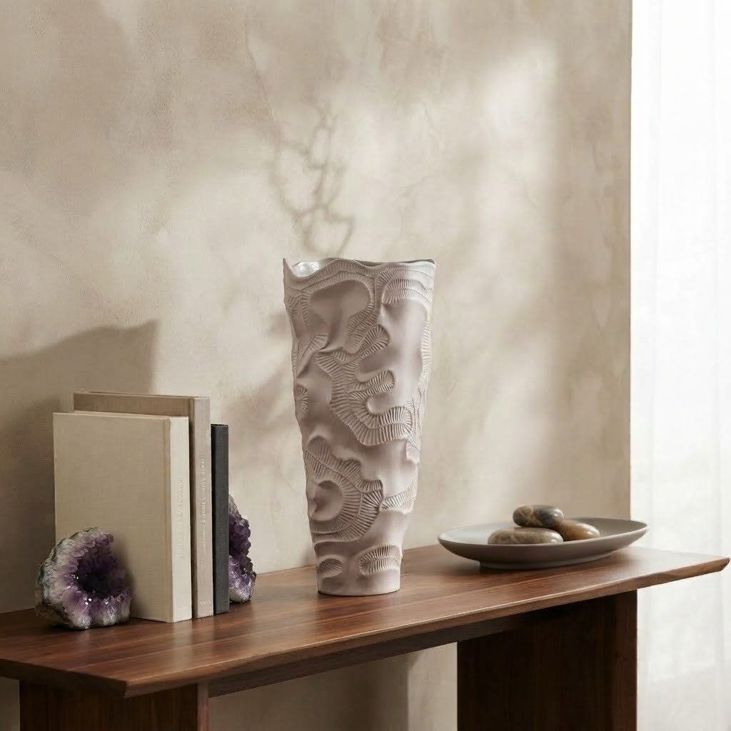 Ceramic vase