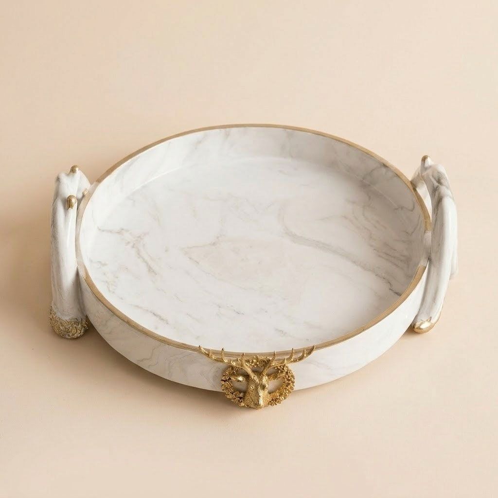 TRAY