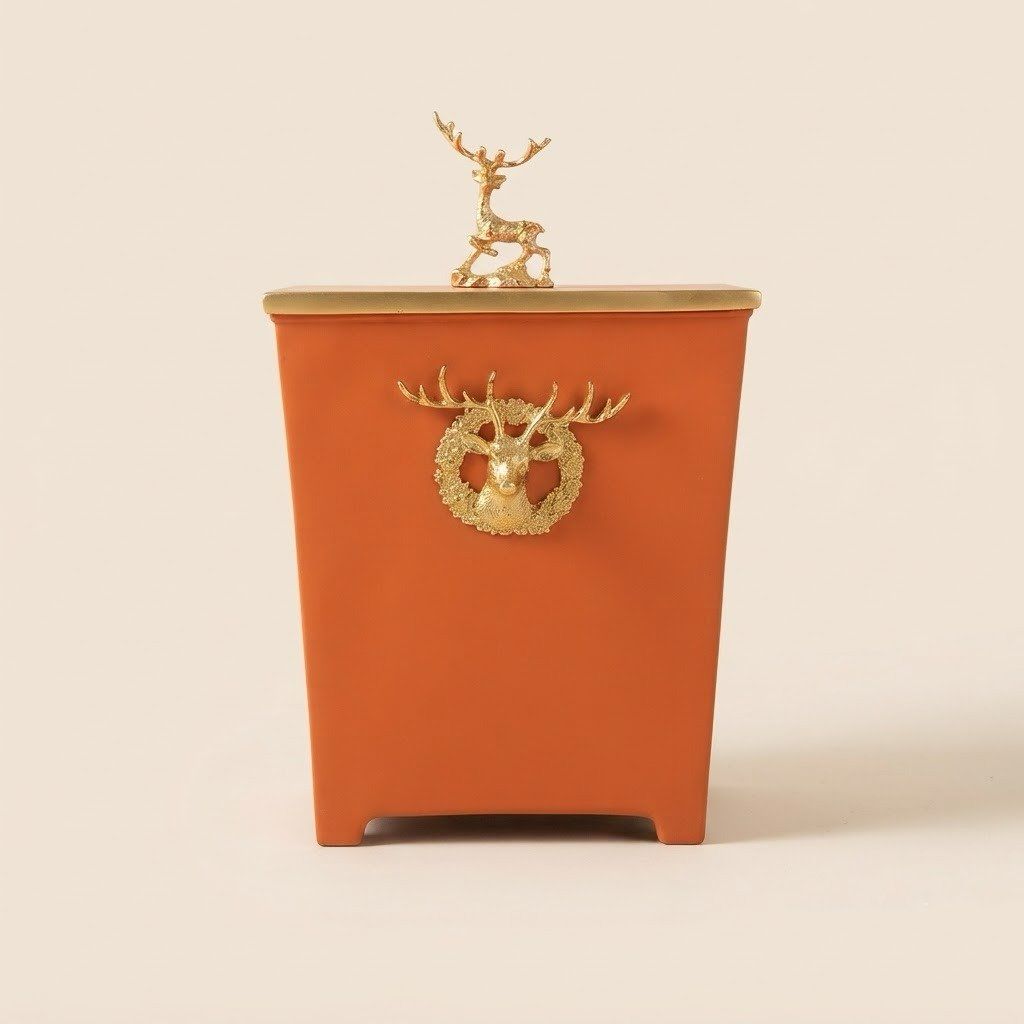 TRASH CAN