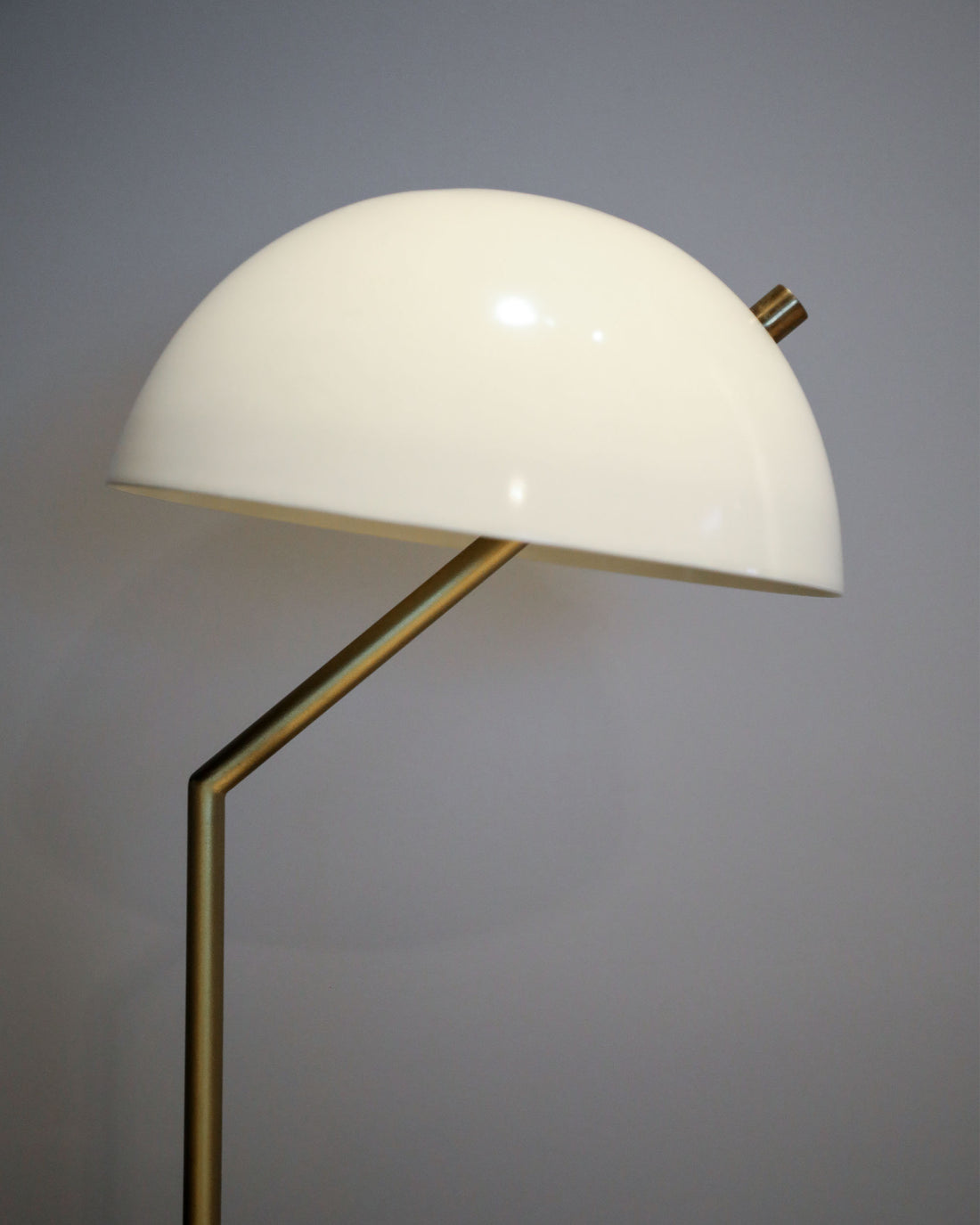 Off-White Iron Freestanding Floor Lamp