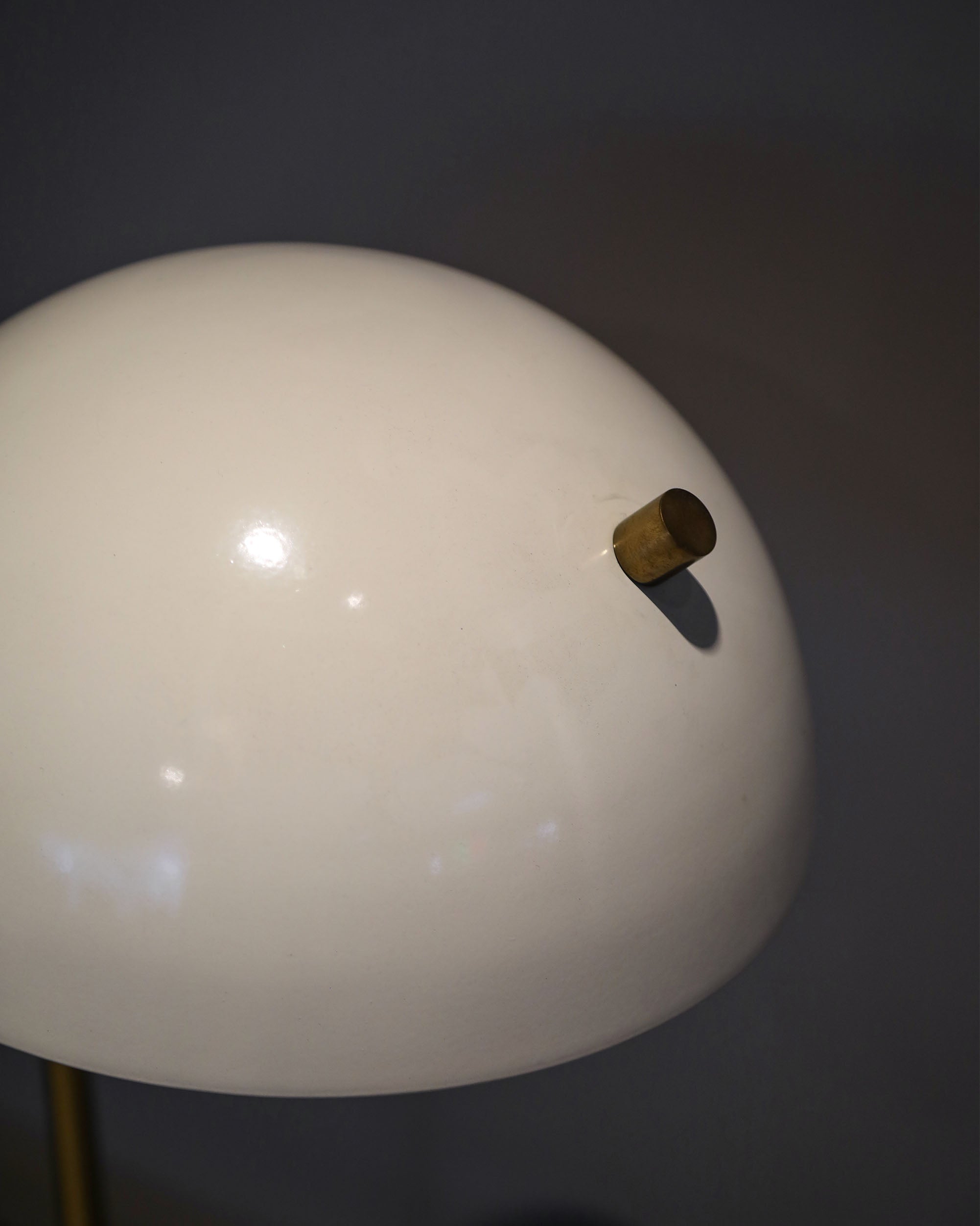 Off-White Iron Freestanding Floor Lamp