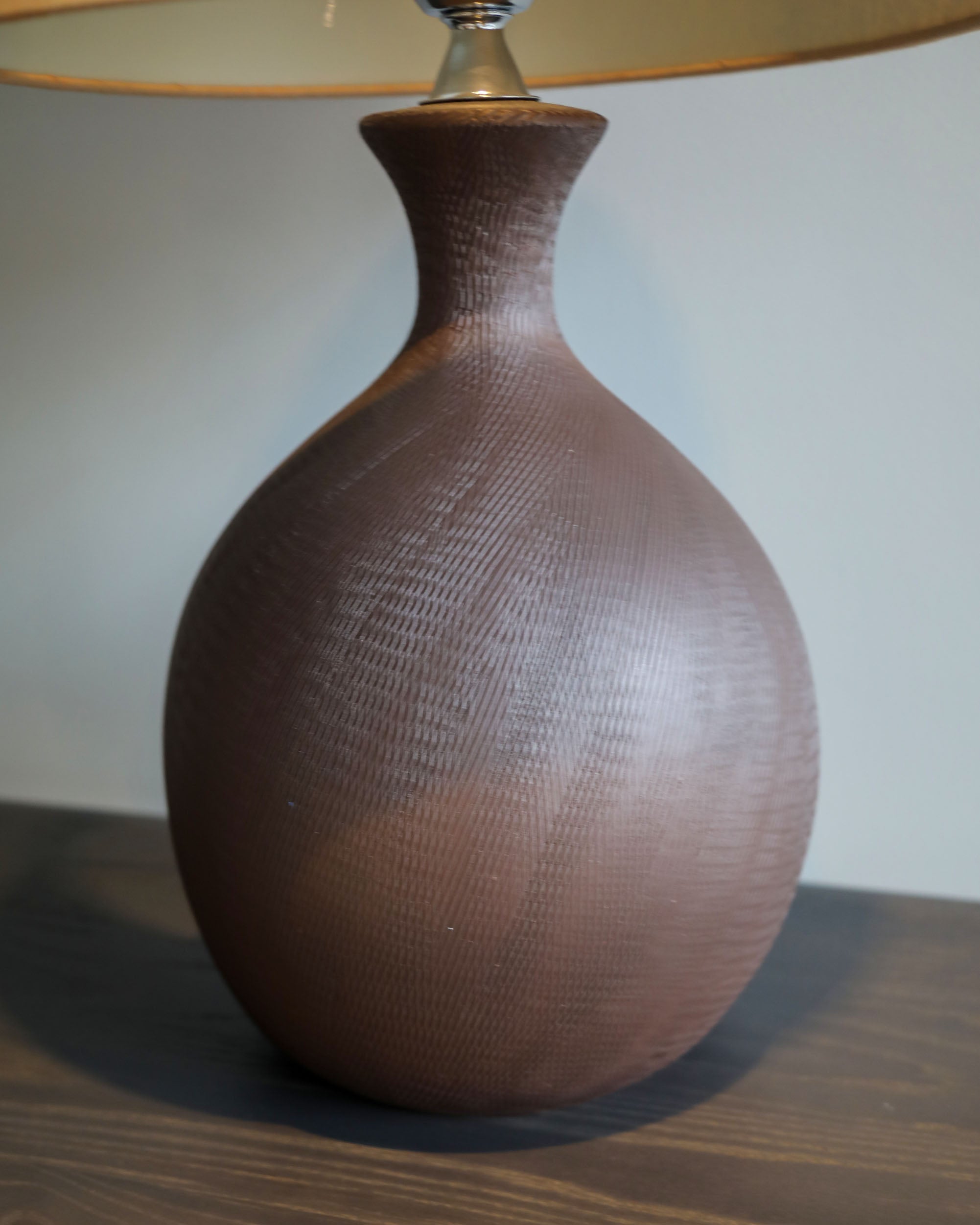 CERAMIC TABLE LAMP